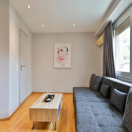 1 Bd Nikiou Cosy By Live&travel Apartment